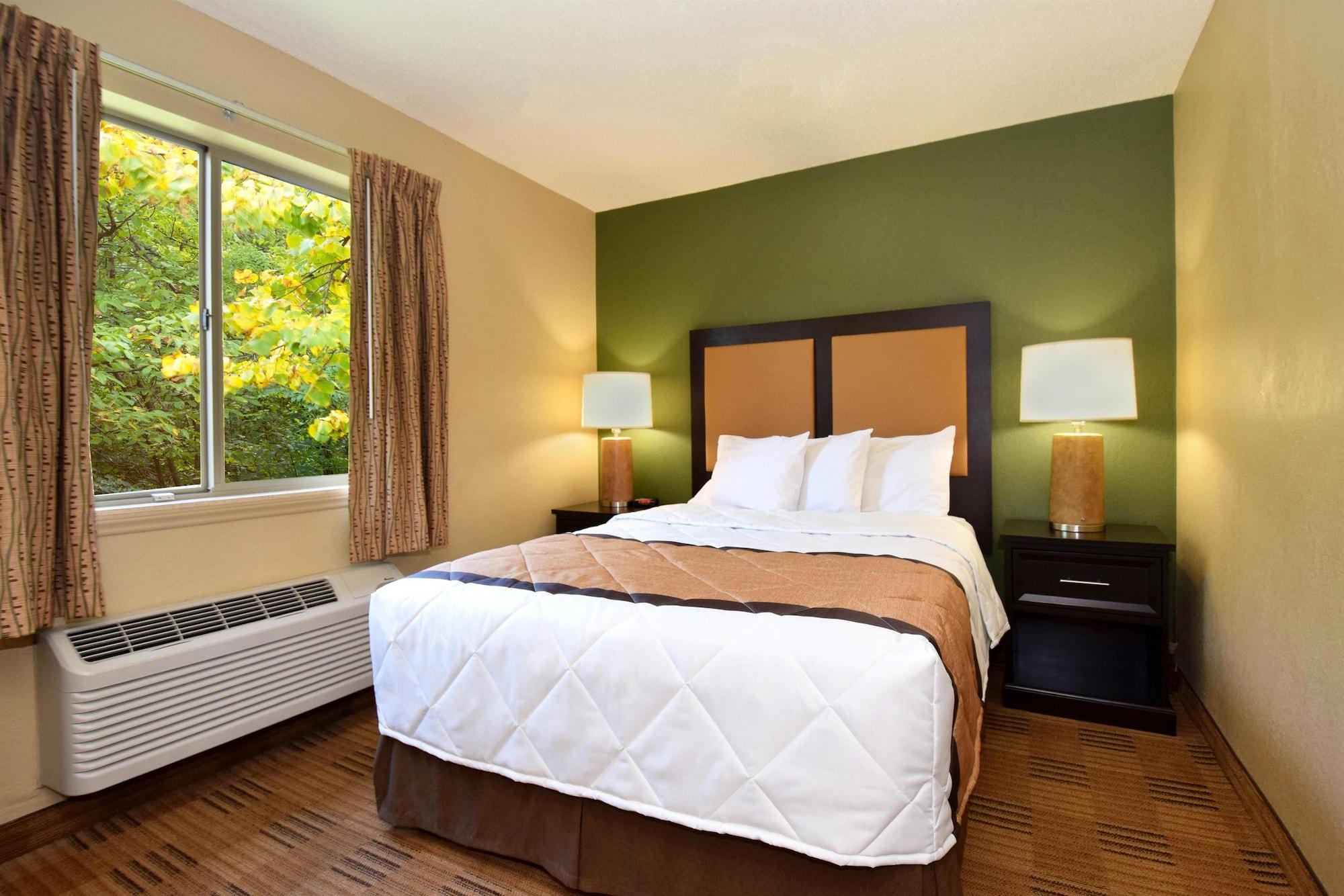 Extended America - - West Hills Hotel Knoxville